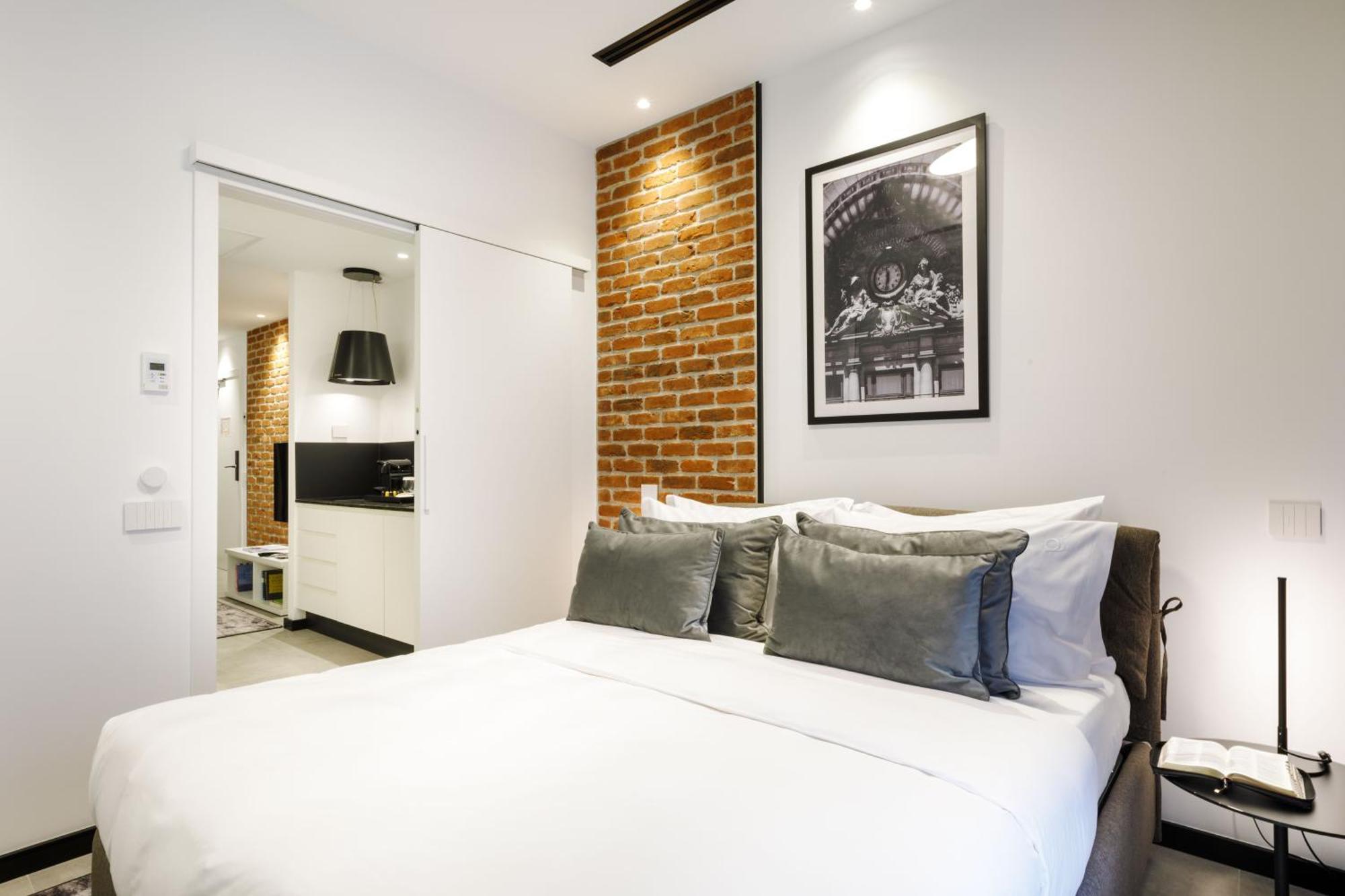 Old Town Snail Design Apartments บูคาเรสต์ ภายนอก รูปภาพ