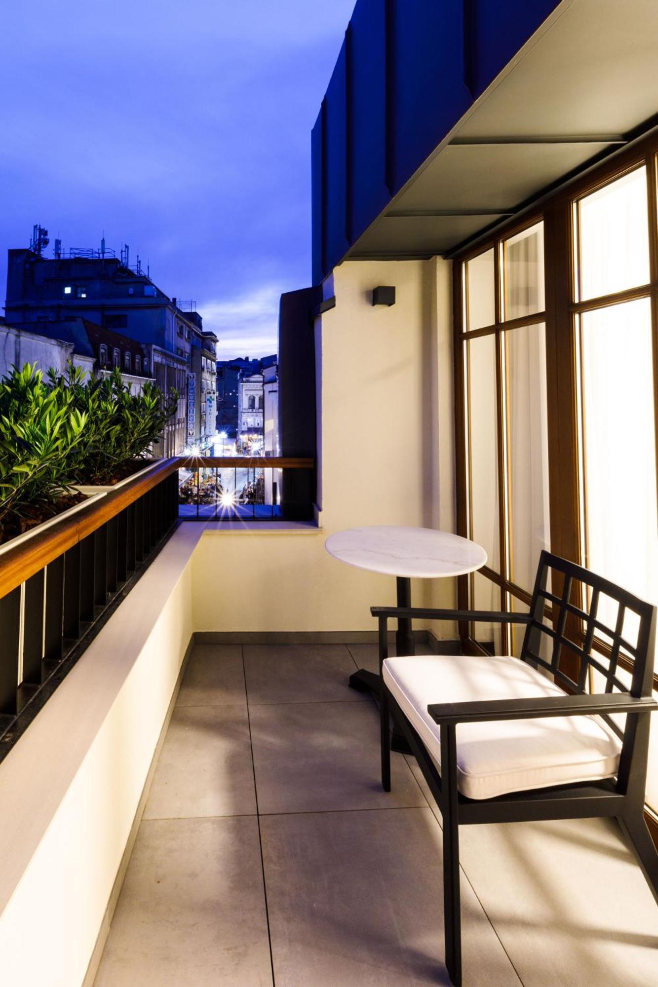 Old Town Snail Design Apartments บูคาเรสต์ ภายนอก รูปภาพ