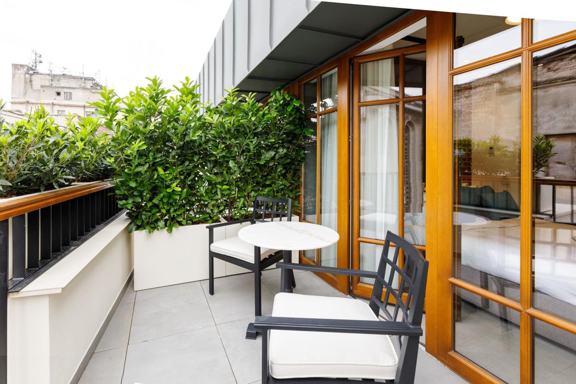Old Town Snail Design Apartments บูคาเรสต์ ภายนอก รูปภาพ